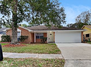 6127 Heatherbrook Dr, Houston, TX 77085