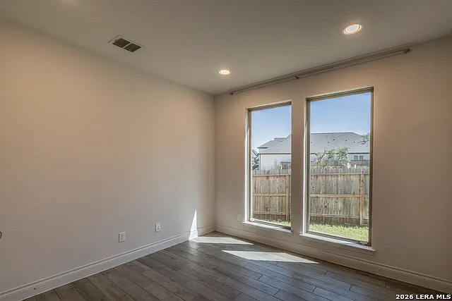 1729 Durham Park — Photo 6