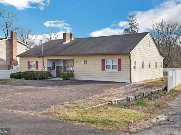 3413 N Delsea Dr, Vineland, NJ 08360