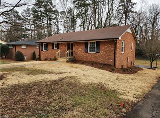 3126 Kinnamon Rd, Winston Salem, NC 27104