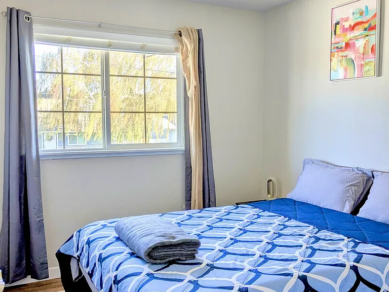 S Lakeway Dr — Photo 23