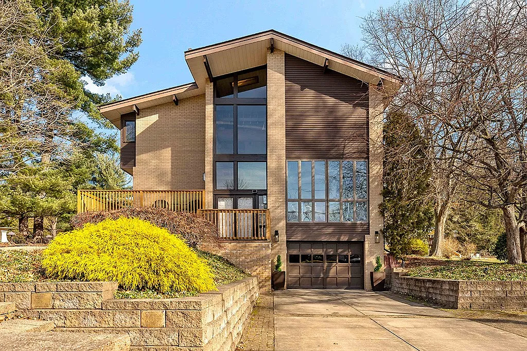3512 Ivy Dr photo 1