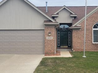 34989 Mourning Dove Ln, Richmond, MI 48062