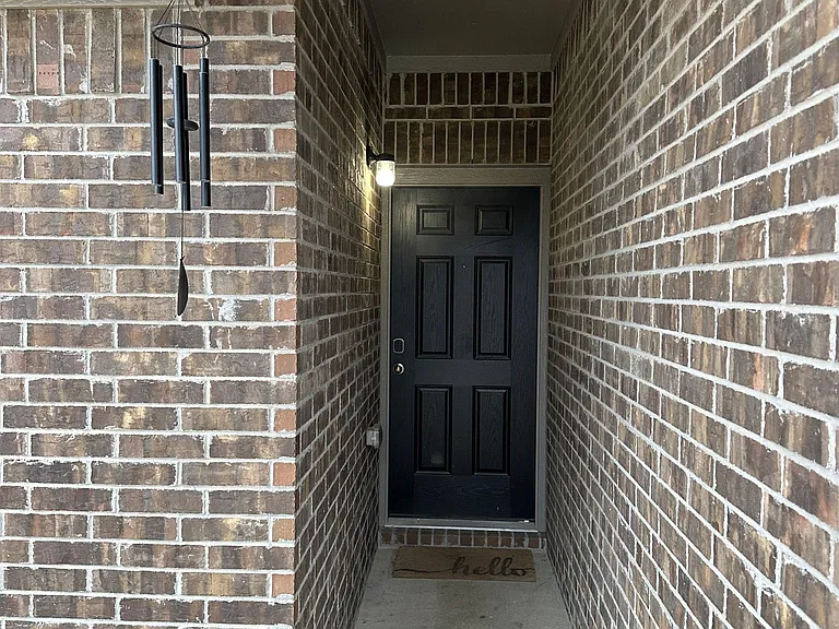 2503 Jax St — Photo 2