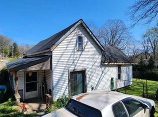 150 Nix St, Ball Ground, GA