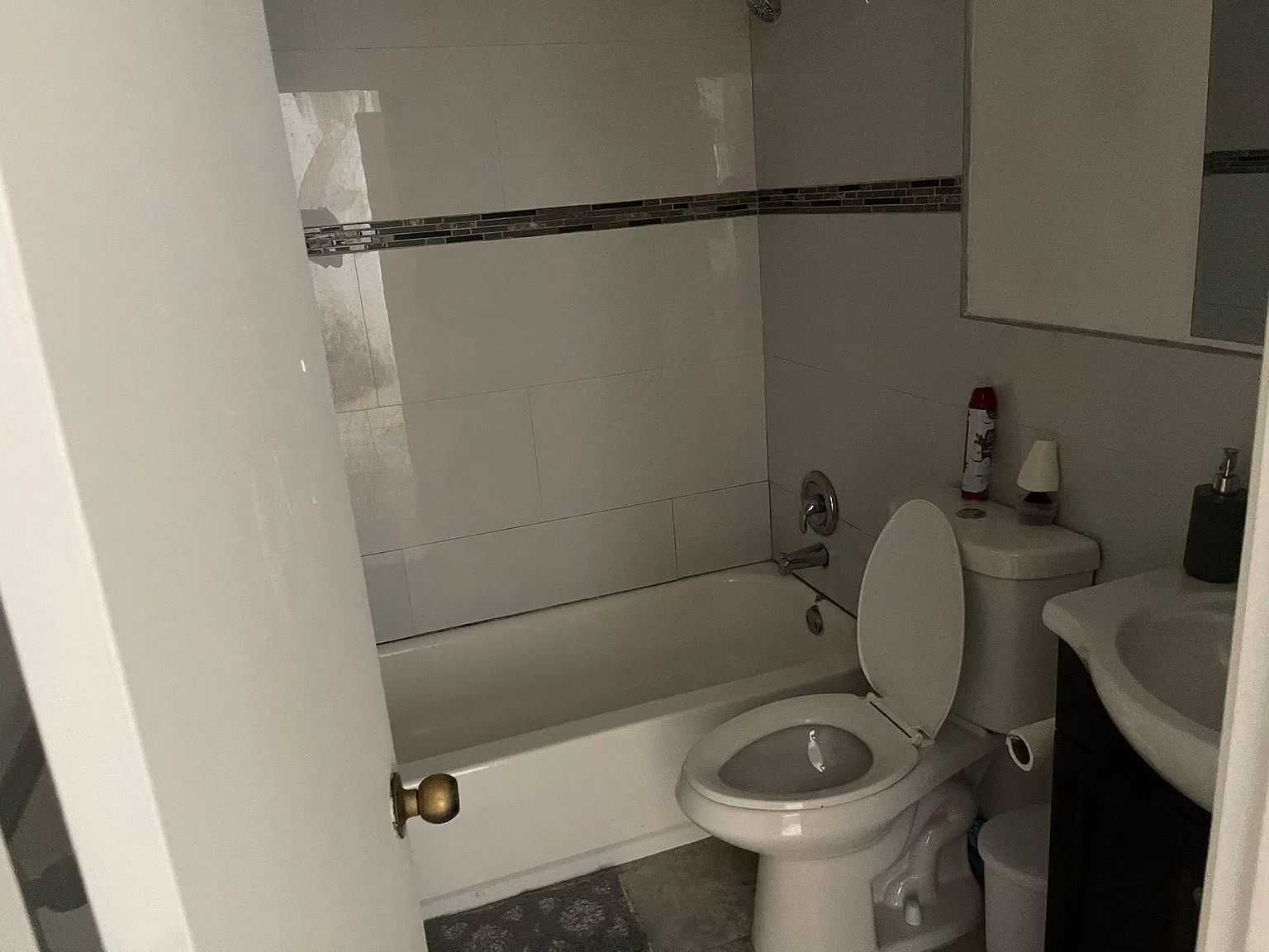 2 bed, 1.5 bath, 780 sqft, $2,200 — Photo 4