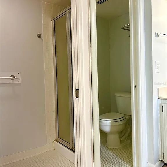 2617 Cove Cay Dr #311 — Photo 29