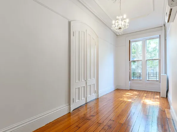 20 Strong Pl, Brooklyn, NY 11231