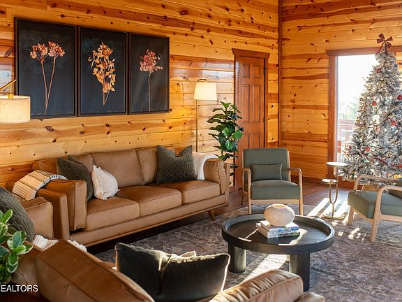 5th image of 2445 Mountain Ridge Way