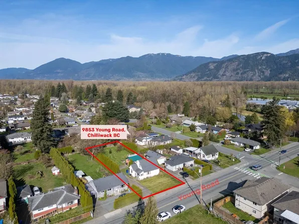 9853 Young Rd, Chilliwack, BC V2P 4T8