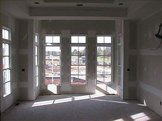 3rd image of 873 Denzil Ave