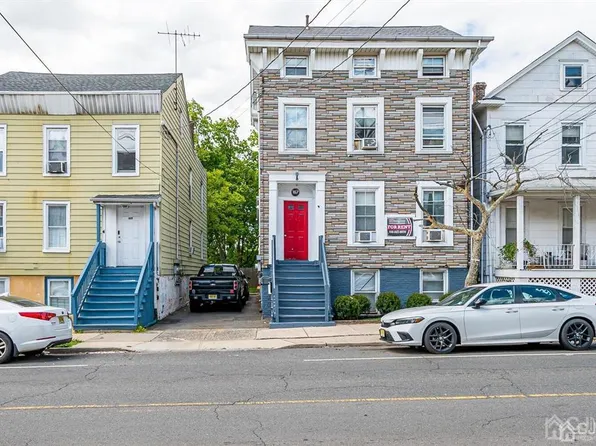 167 Hamilton St, New Brunswick, NJ 08901