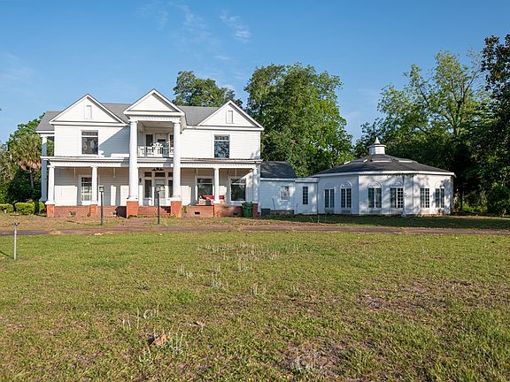 14th image of 302 Wiley Ave