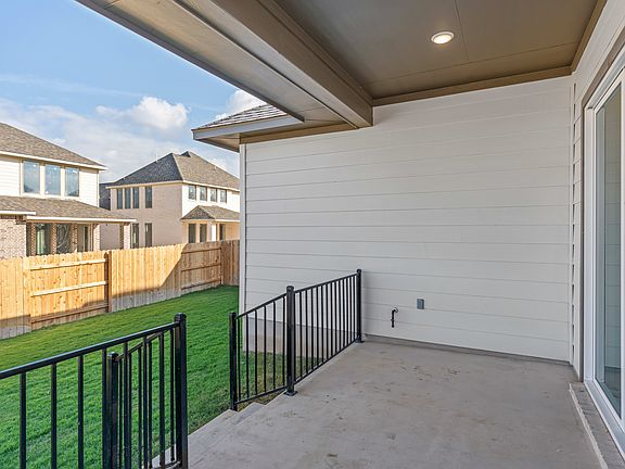 616 Leeland Drive