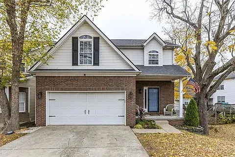 2549 Buck Ln — Photo 1