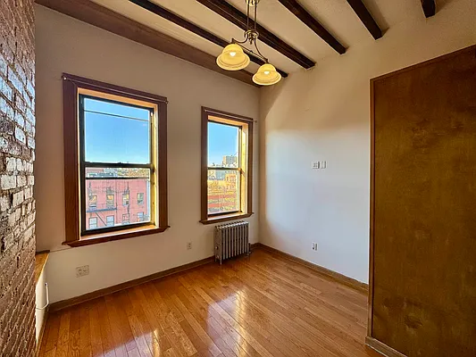 Rented by Mauro Bros Real Estate Services LLC | media 10