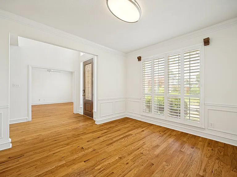 7805 San Isabel Dr — Photo 5