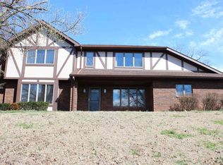 6588 Red Horse Pike, Newburgh, IN 47630