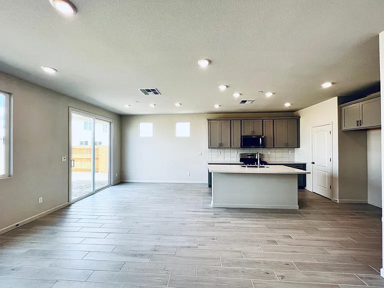 2937 Diablo View Dr — Photo 4