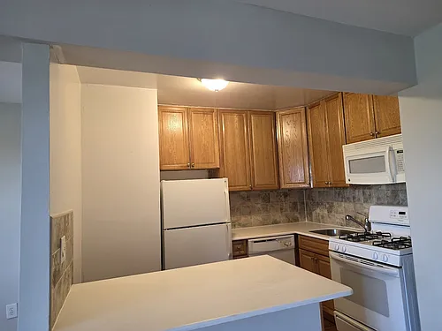 1666 Bell Blvd Photo 1