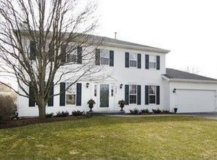 2660 Chatham Ct, Geneva, IL 60134