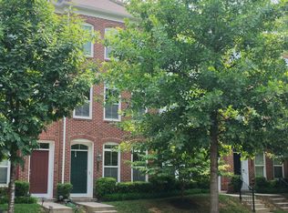 3066 Waterloo Ln, Fairfax, VA 22031