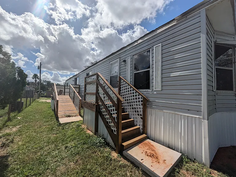4517 Desoto Rd — Photo 3