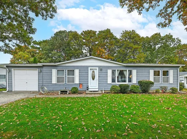 1407-107 Middle Road, Calverton, NY 11933