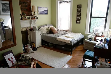 Rented by Tbshaw Realty Associates