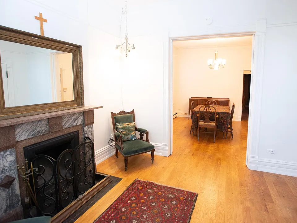 Living room to dining room
