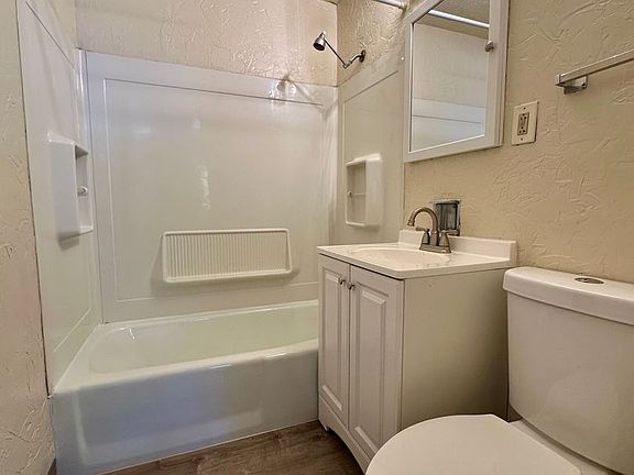 4th image of 1860 Brett St APT 205