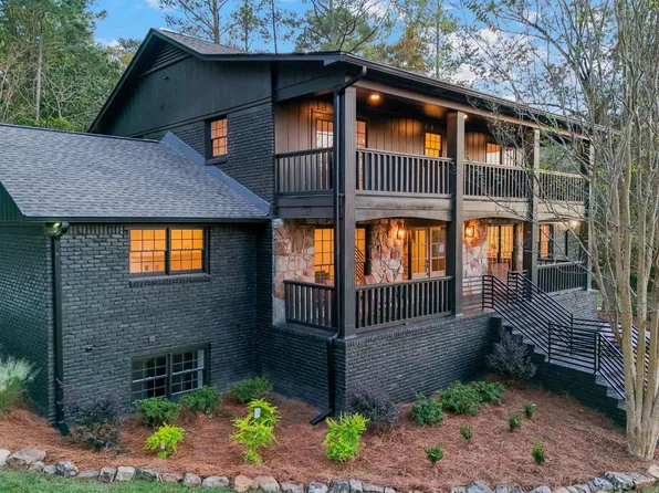 2849 Five Oaks Ln, Birmingham, AL 35243