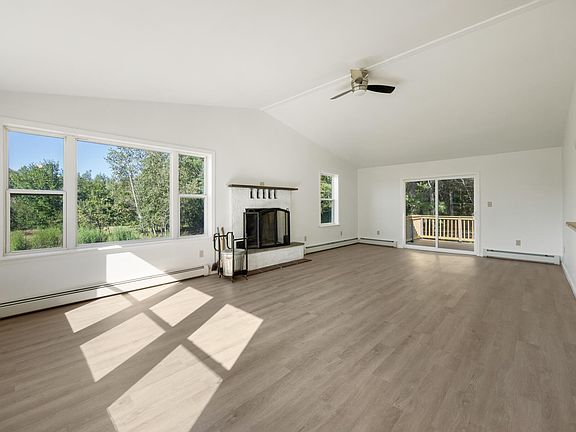5th image of 2039 Cedar Brook Drive