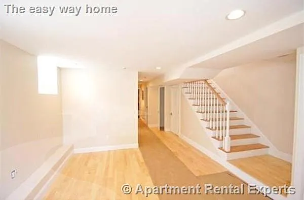 11 Sheridan St #3 — Photo 12