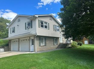 180 Overlook Dr, Horseheads, NY 14845