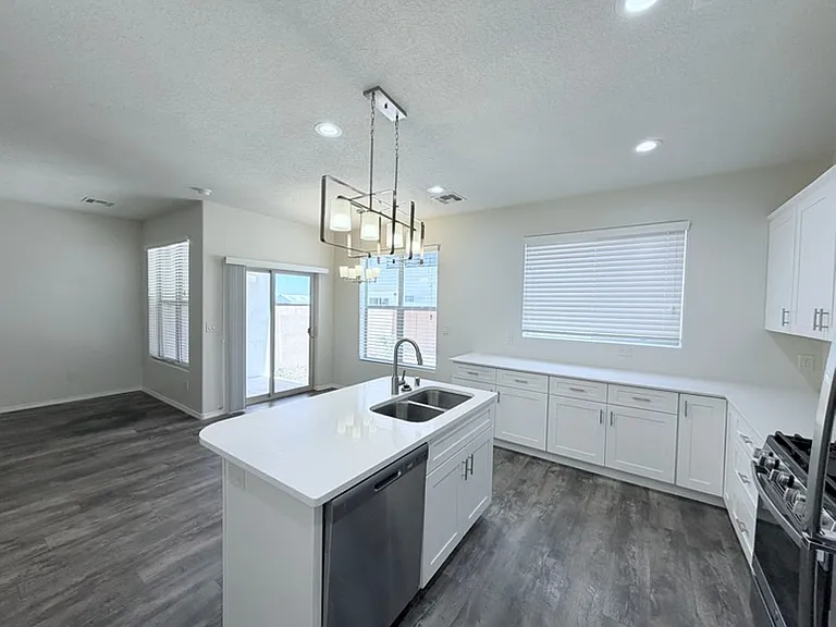 3705 Away Pl — Photo 5