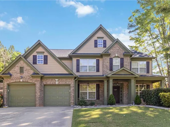 6870 River Island Cir, Buford, GA 30518