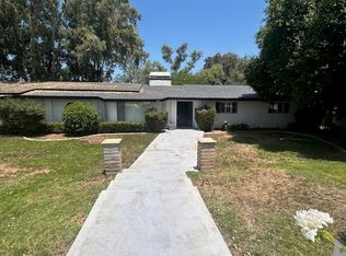 870 W Sunset Dr, Redlands, CA 92373