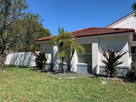 2nd image of 1124 NW 130th Ter #1124