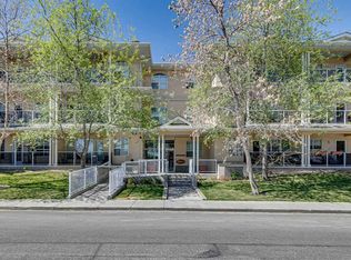 1919 E 31st St SW #301, Calgary, AB T3E 2M8