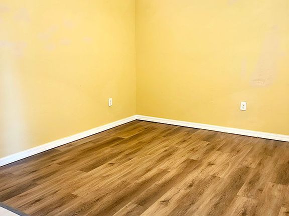 4th image of 3090 Grasmere View Pkwy