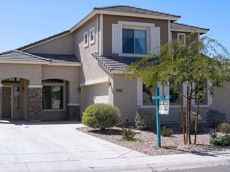 34974 N Bandolier Dr — Photo 1