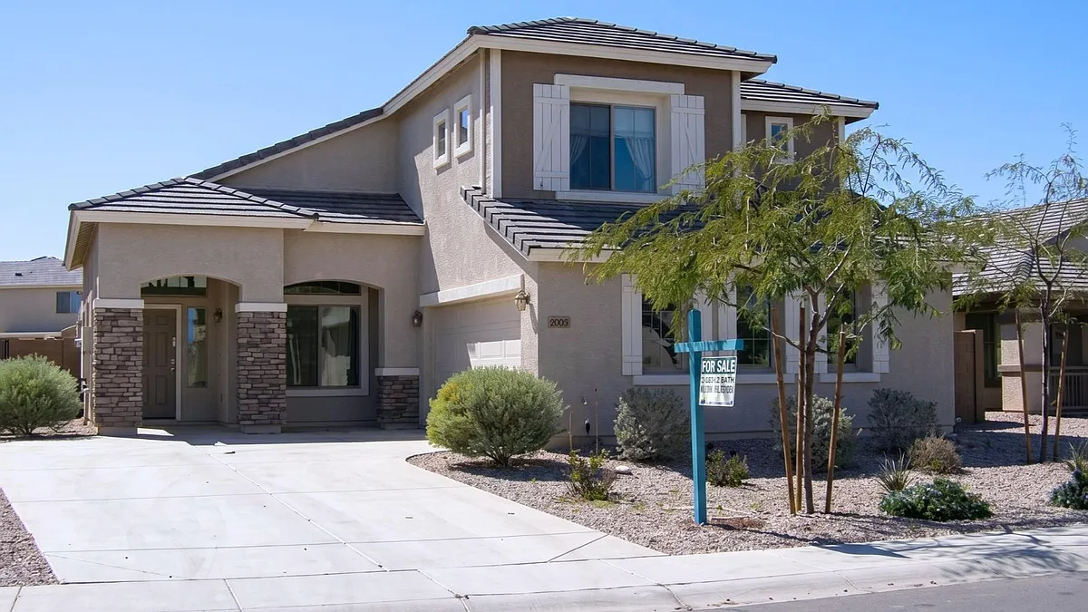 Building Photo - 34974 N Bandolier Dr