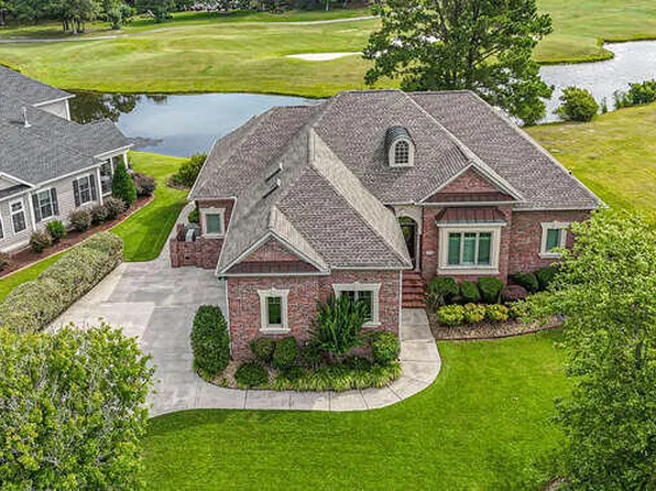 558 Dartmoor Way SW, Ocean Isle Beach, NC 28469