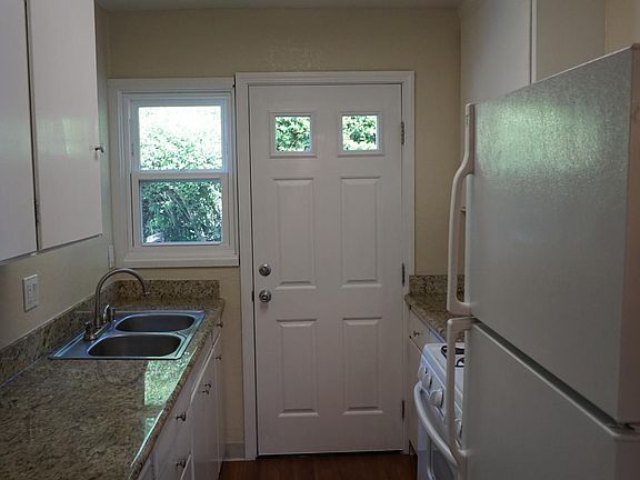 2nd image of 1273 Mills St #84fne5ync