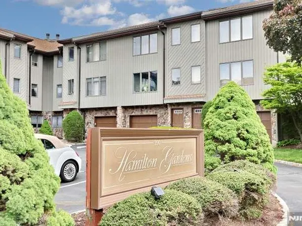 290 Hamilton Pl APT 4, Hackensack, NJ 07601