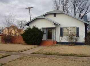 409 S 7th St, Memphis, TX 79245