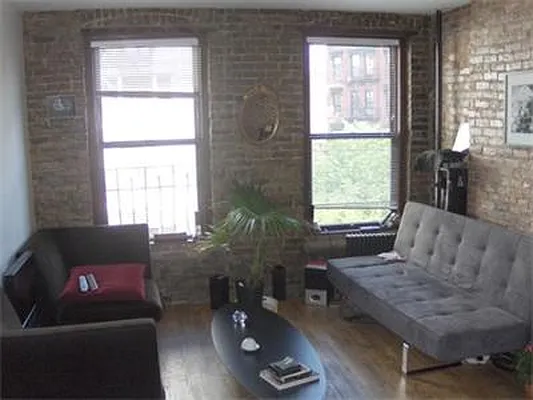 Rented by Living New York | media 31