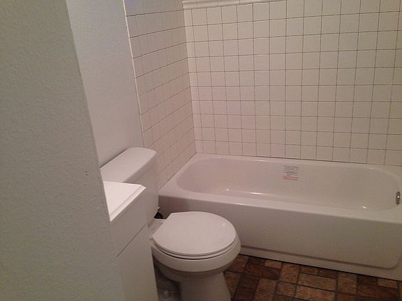 2nd image of 10312 Sherwood Dr