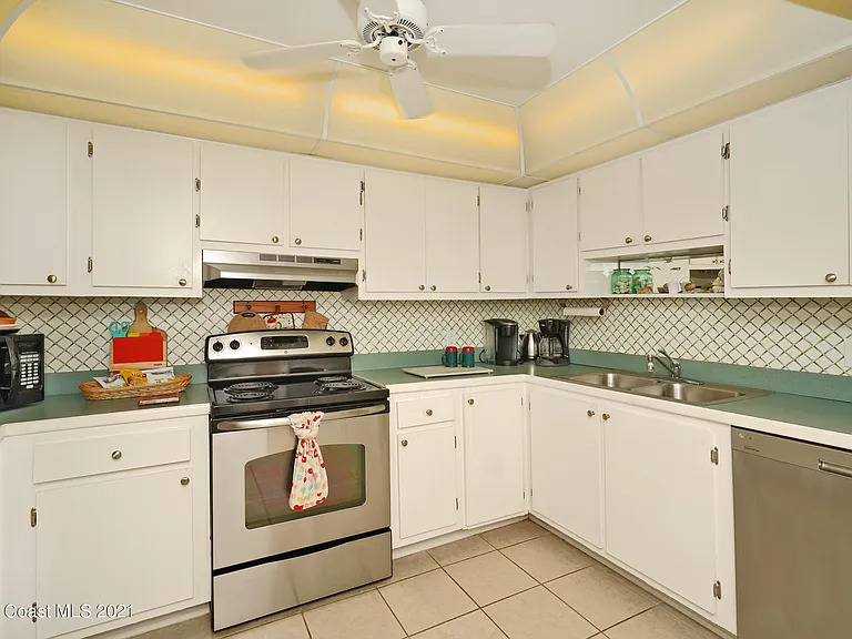 4600 Ocean Beach Blvd #109 — Photo 5